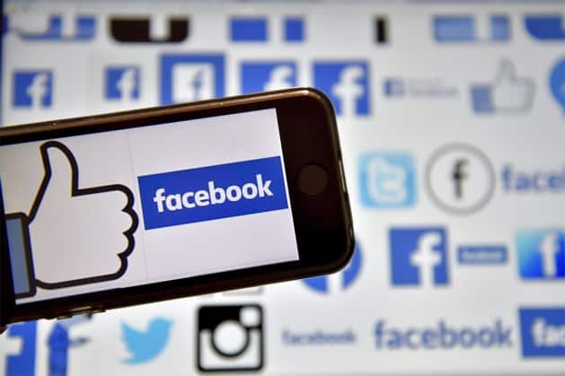 Knallen met de kerst met nieuwe Facebook tools